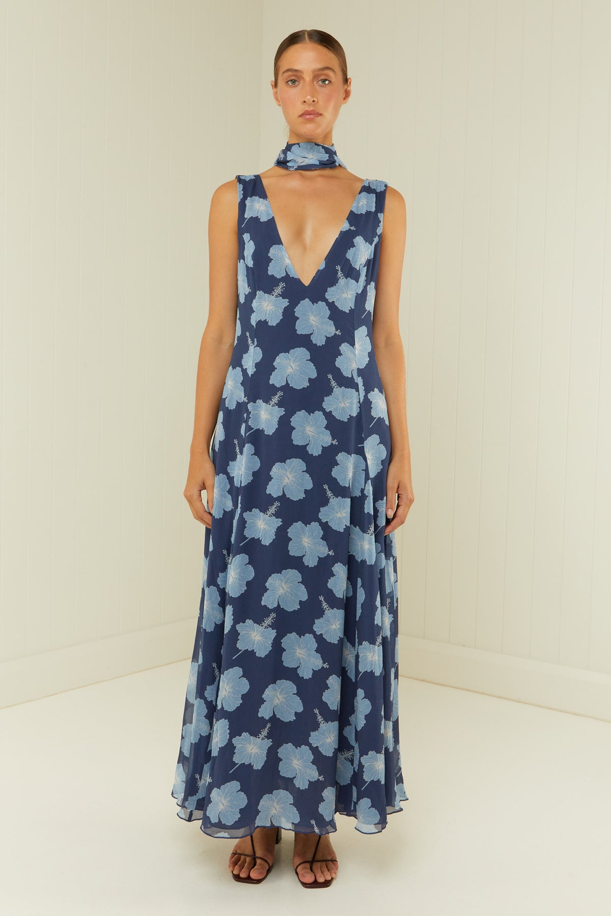 Viola Dress – Palm. Noosa