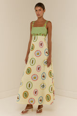 Belle Dress Garden Frames